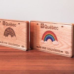 Plaque d'immatriculation du Québec personnalisées Ça va bien aller en bois de chêne